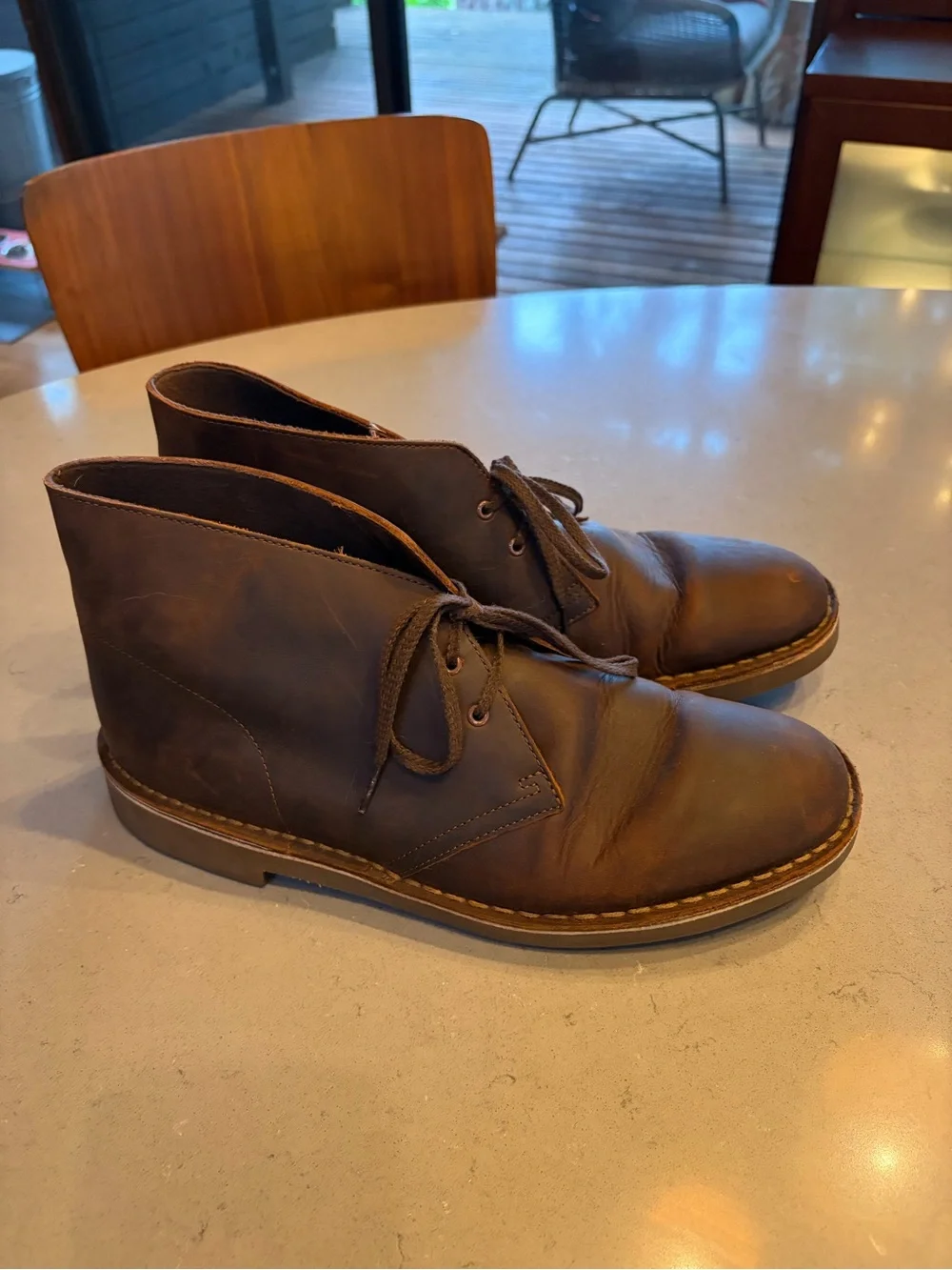 Clarks Men's Brown Leather Chukka Boots - Classic Lace-Up Style